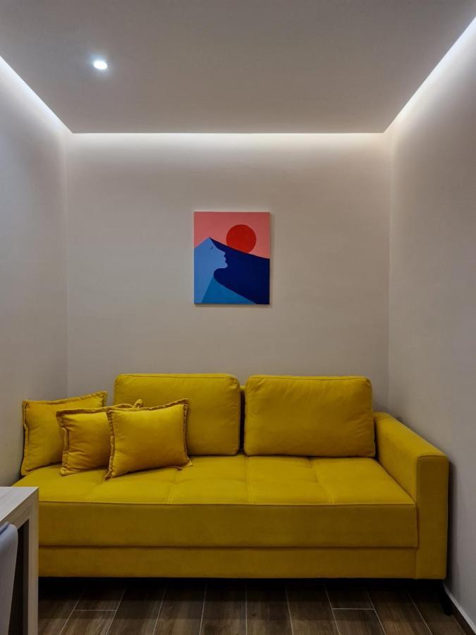 Himara 28 Hotel Εξωτερικό φωτογραφία