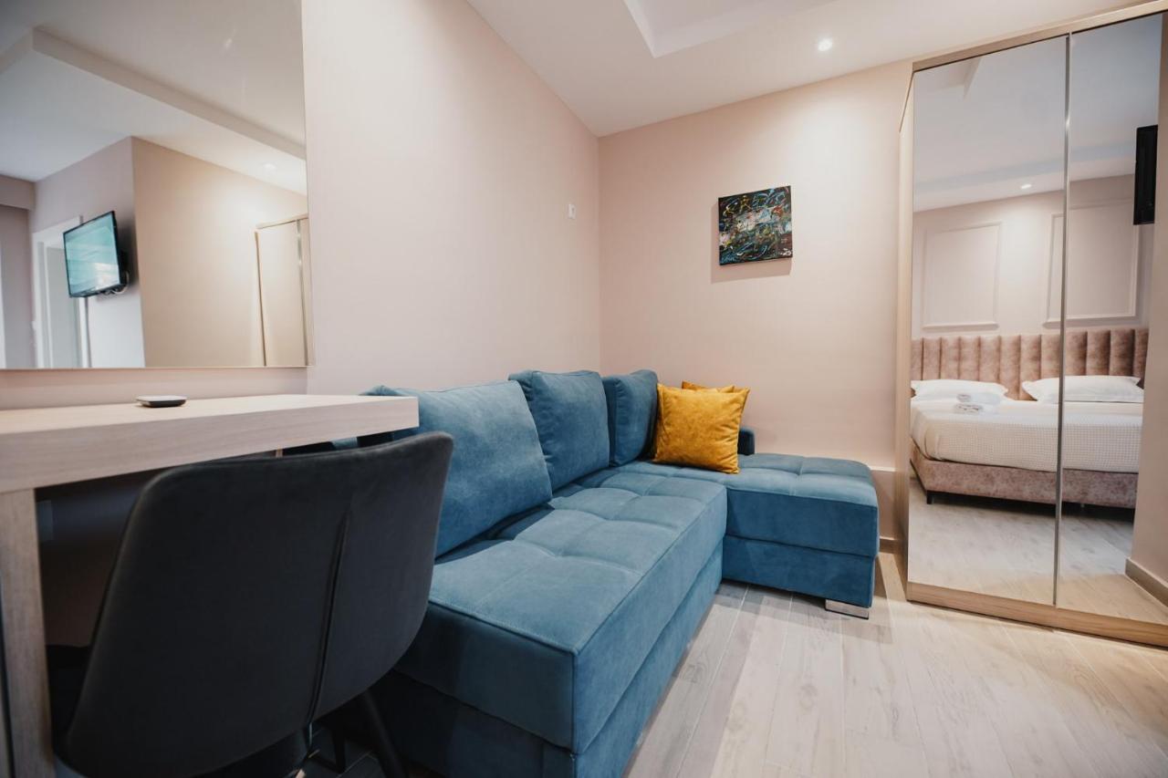 Himara 28 Hotel Εξωτερικό φωτογραφία